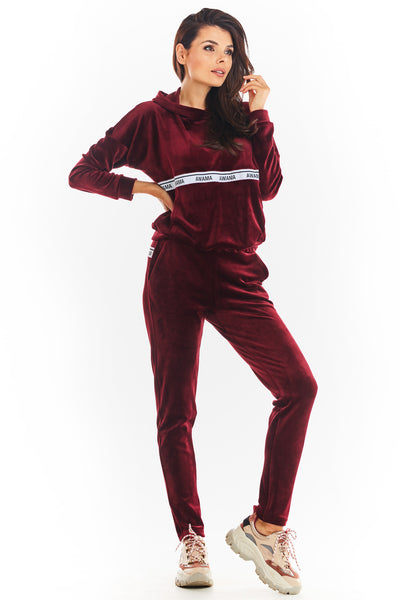 Maroon-Velour