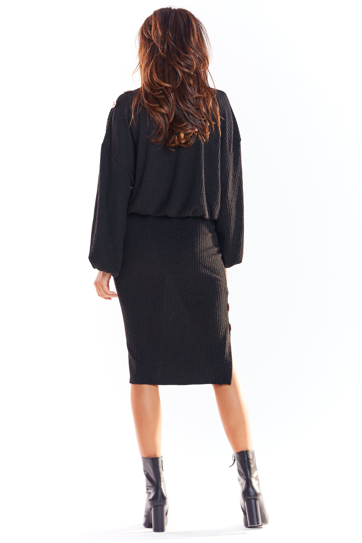 Fitted Knit Midi Skirt