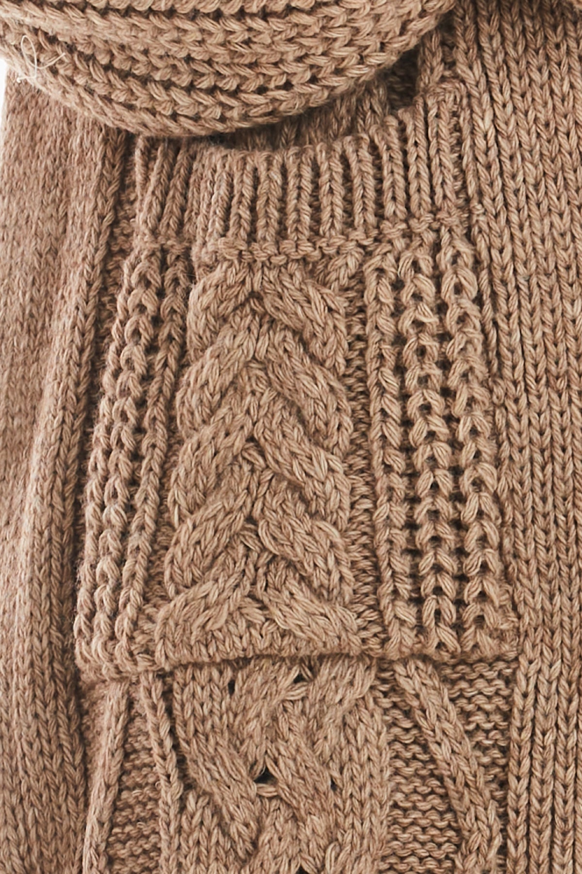 Beige-Sweater